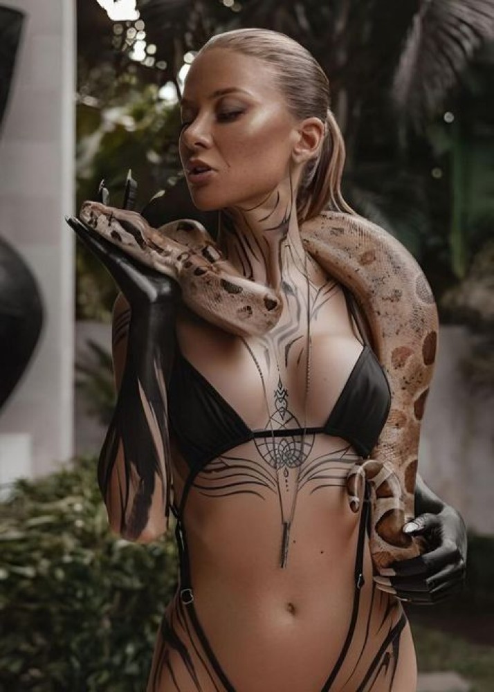 Индивидуалка Снежана фото № 2 в городе Нефтеюганск