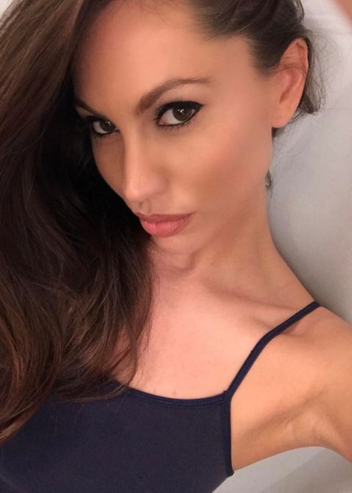 Индивидуалка Вика фото № 2 в городе Нефтеюганск